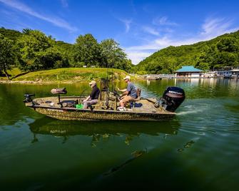 Buckhorn Lake State Resort Park - Gays Creek - Servicio de la propiedad