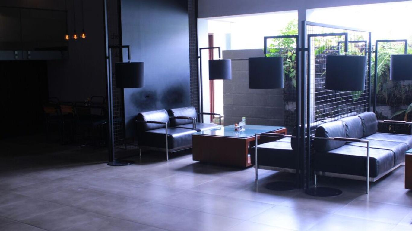 Hotel Nyland Cipaganti