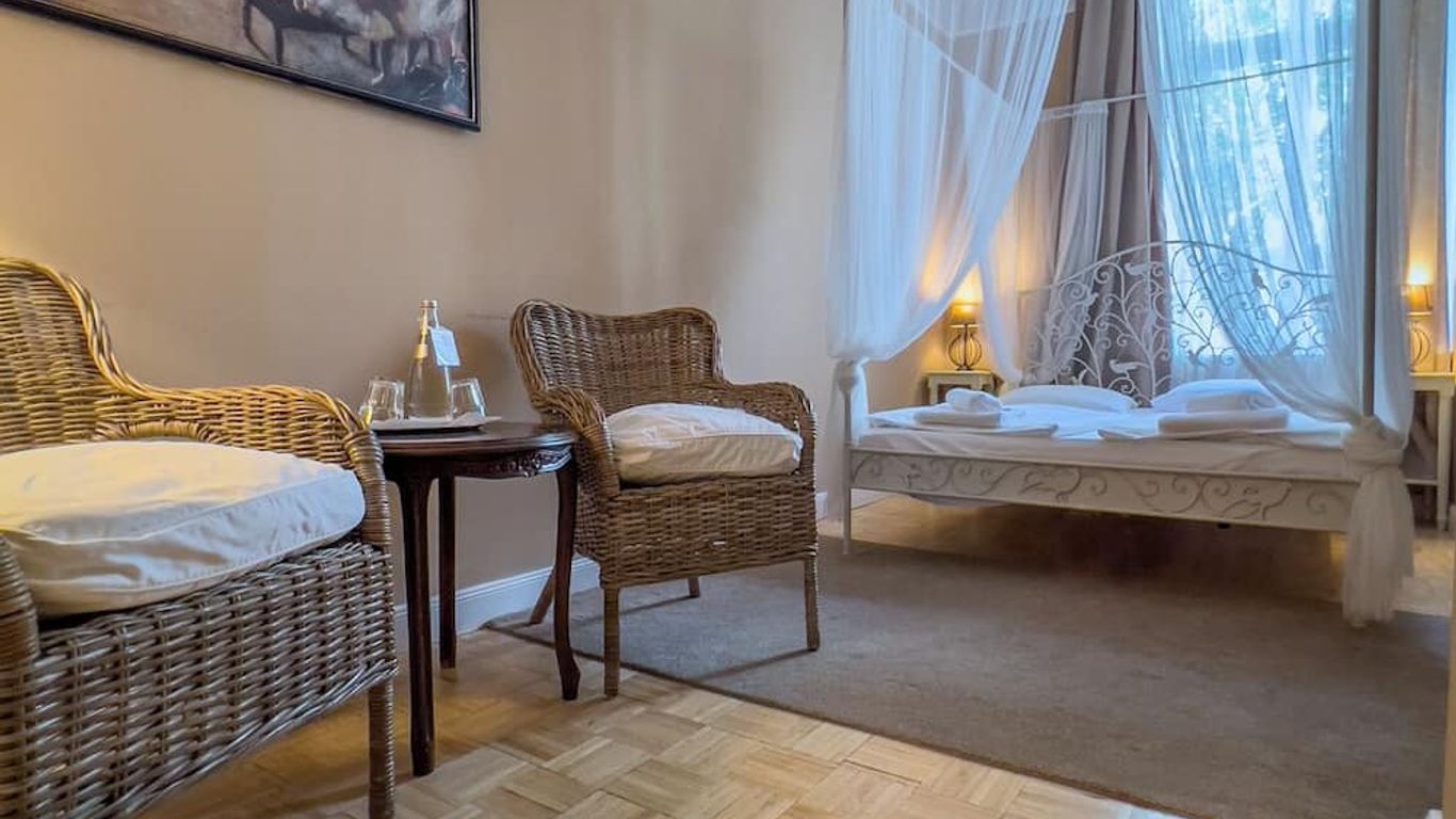 Hotel-Maison Am Olivaer Platz