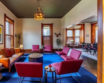 The Historical Ripley House - Montague - Lounge