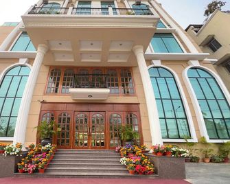Hotel Royale De Casa - Guwahati - Edificio