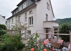 Haus Rosa Comfortable holiday residence - Cochem