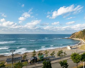 Wajima Yashio - Wajima - Strand