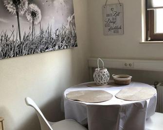 Ferienwohnung Pusteblume - Fewo Pusteblume - Hupperath - Essbereich