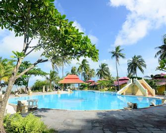 Parai Beach Resort & Spa - Bangka - Sungailiat - Piscine