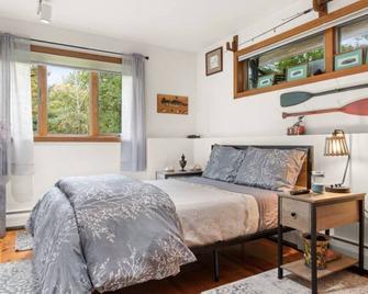 Spacious Country Escape! Berkshires/Skiing/Hudson! - Copake - Bedroom