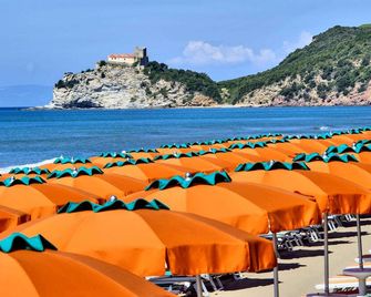Camping Village Rocchette - Castiglione della Pescaia - Beach