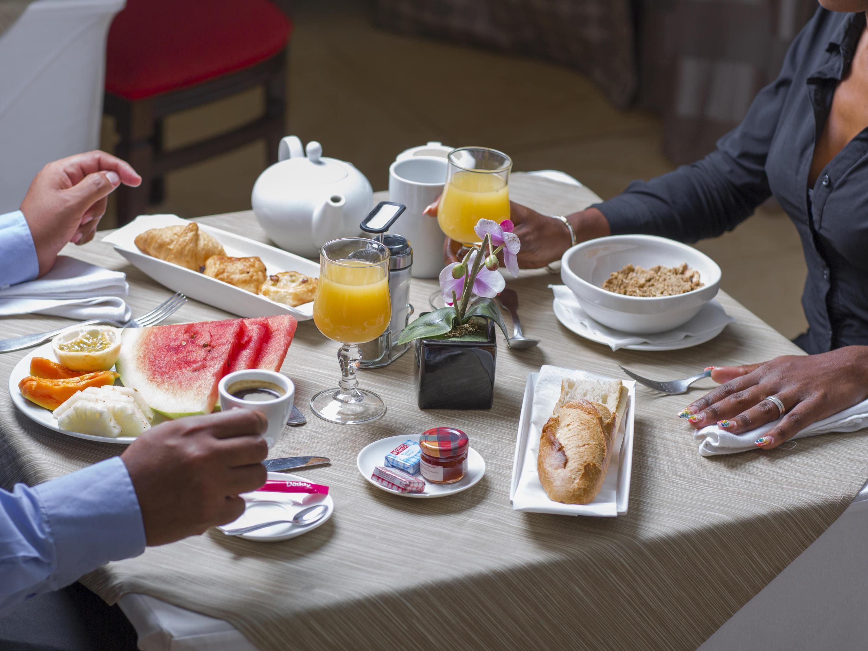 Hôtel Mercure Cayenne Royal Amazonia - קיין - מסעדה