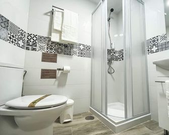 Hostal Micaela - Torremolinos