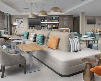 Home2 Suites by Hilton Marysville - Marysville - Лоббі