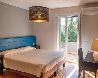 Bea&Berto - B&B - - Trebbiantico - Schlafzimmer