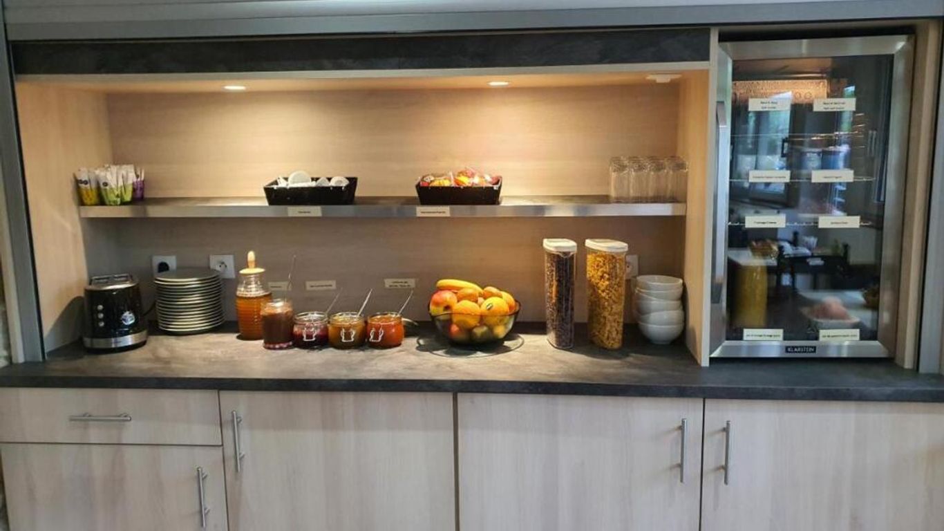 Logis Hôtel Restaurant L'Escarbille