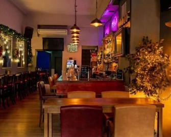Bru Bar & Hostel - Cork - Bar