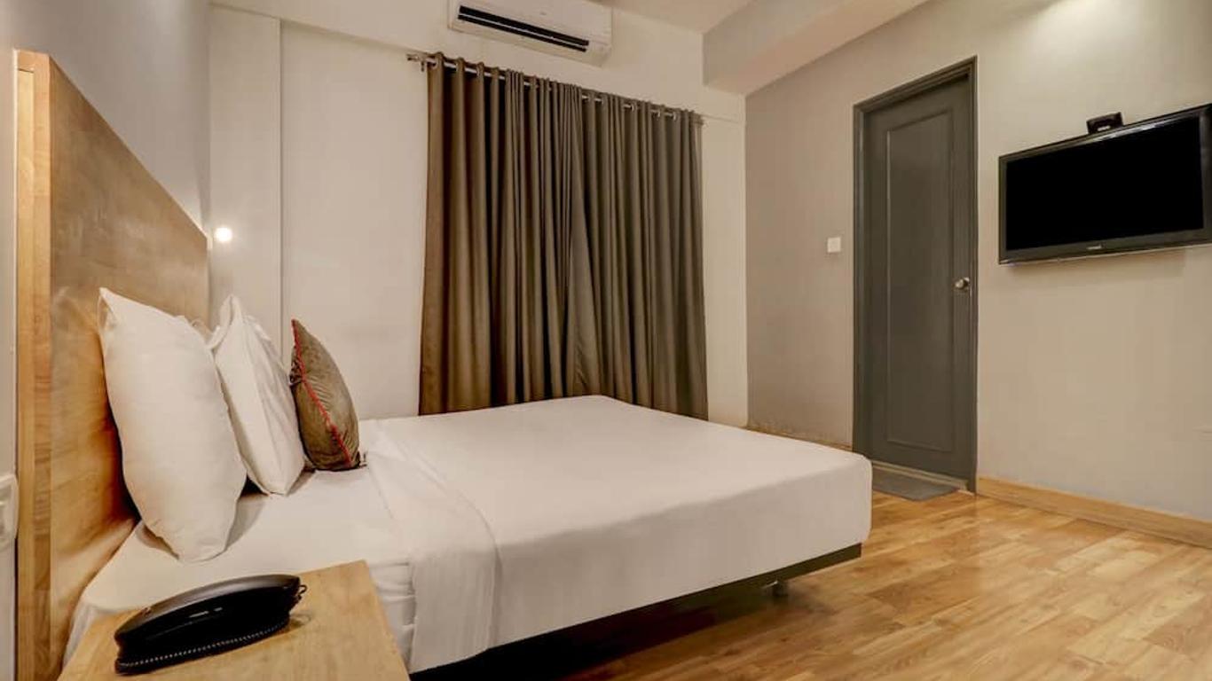 Upar Hotels Indiranagar