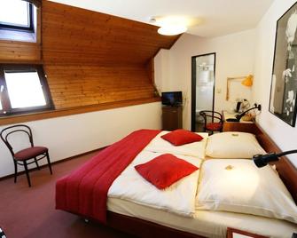 Atelier Hotel Essen-City - Essen - Schlafzimmer