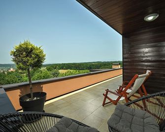 Divinus Holiday House - Marija Bistrica - Balcony