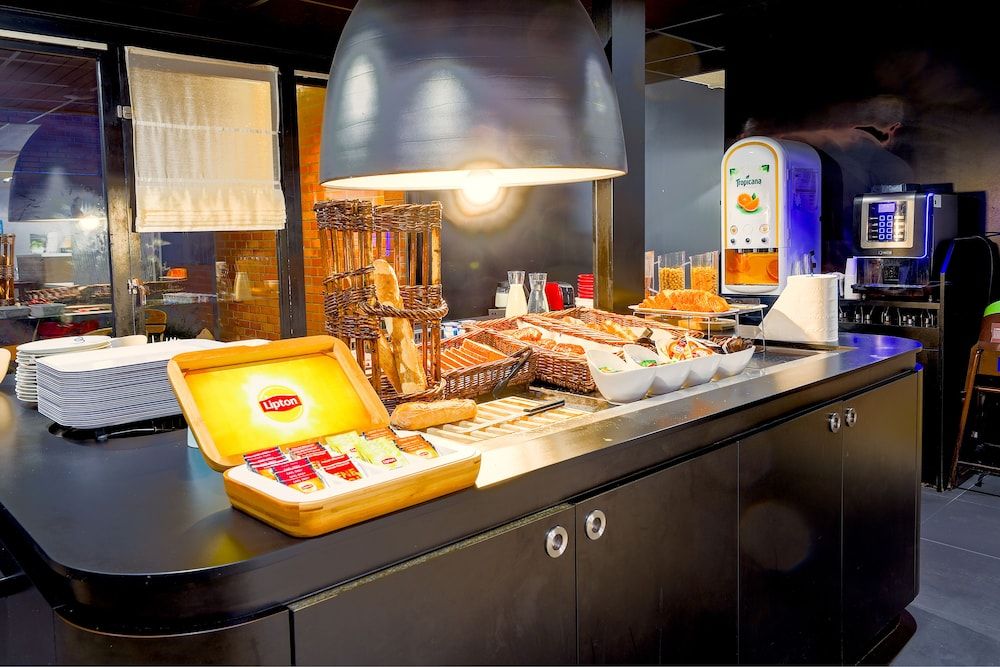 Hotel Rbx - Roubaix Centre - Roubaix - Buffet