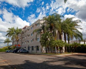 Fênix Hotel Limeira - Limeira - Building