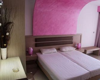 Sunset Boutique Hotel & Spa - Bali - Bedroom