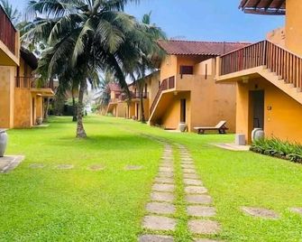 Muthumuni Ayurveda Beach Resort - Beruwala - Vista del exterior