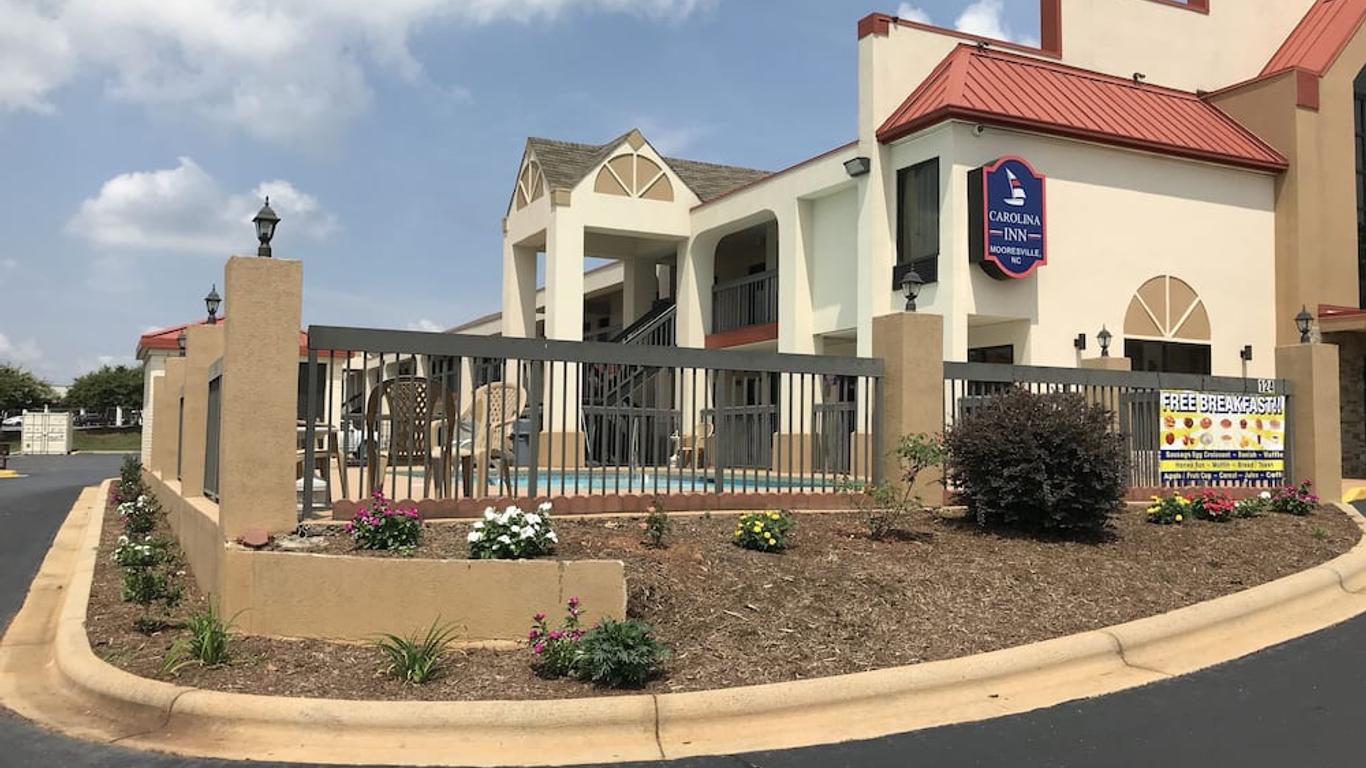 Carolina Inn & Suites Of Lake Norman