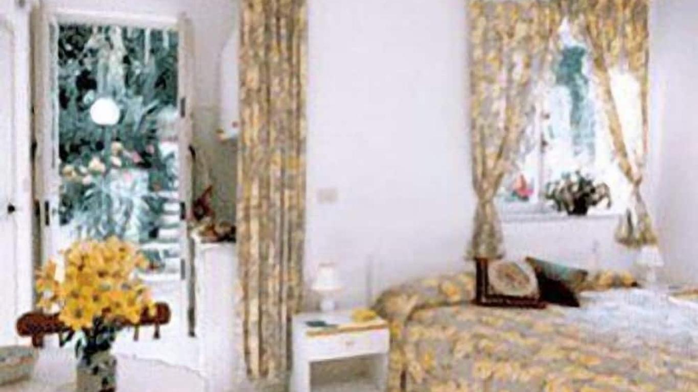 Piccolo Tirreno Hotel Residence
