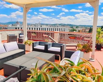 Panoramic Luxury Little Penthouse - Florence - Balcon