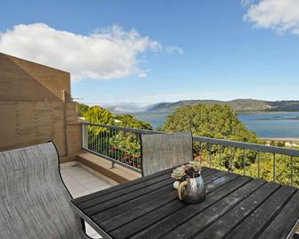 Guadeloupe Self Catering - Knysna - Balkon