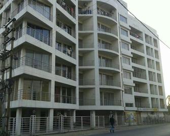 Blue Nest Management - Calcuta - Edificio