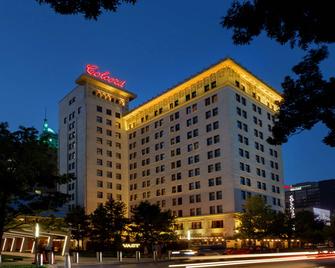 COLCORD HOTEL OKLAHOMA CITY, CURIO COLLECTION BY HILTON - אוקלהומה סיטי - בניין