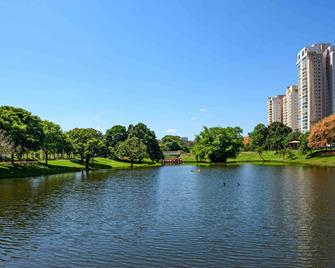 ibis Ribeirao Preto Shopping - Ribeirão Preto - Edifício