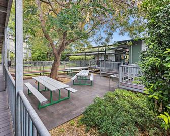 Victoria Accommodation Village - Katherine - Patio