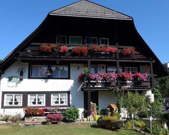 Schwarzwaldhaus Angelhof - Lenzkirch - Building