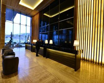 Elazig Windy Hill Hotel & Spa - Елязиг - Лоббі