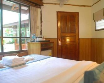 Montalay Eco Cottage - Ko Tao - Sovrum