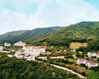 The Mauna Ocean Resort - Gyeongju - Dış görünüm
