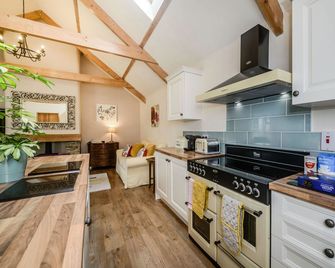 Warbrook - Holsworthy - Kitchen