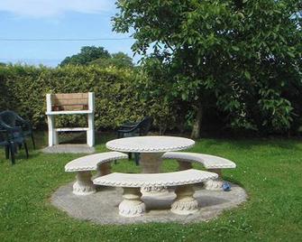 Cozy apartment in Mogro, 63 m² with private pool! - Mogro - Pati
