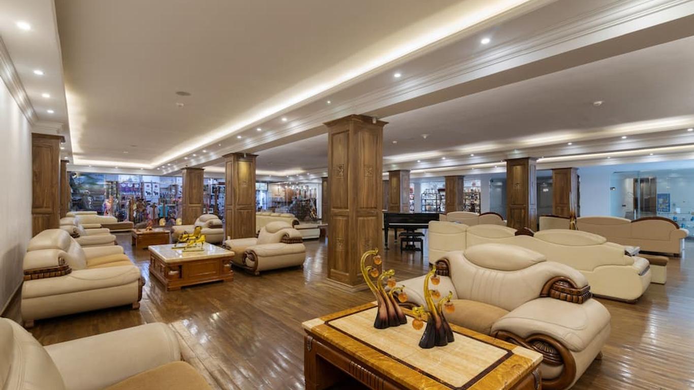 أراليا جرين هيلز هوتل