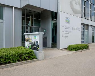 Hotel Im Gvz Ingolstadt - Ingolstadt - Building
