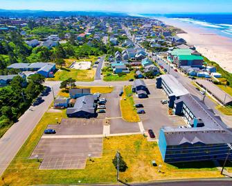 OYO Waves Hotel Newport Or - Nye Beach - ניופורט - שירותי מקום האירוח