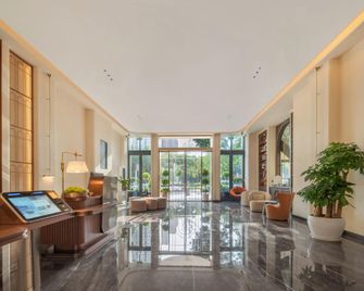 Bowen Luxury Hotel (Chongqing Ranjiaba Branch) - 충칭 - 로비