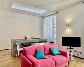 The Garden In Parioli - Rome - Living room