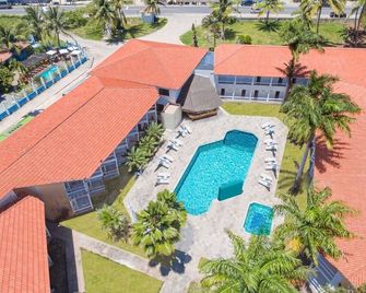 Sueds Segundo Sol - Santa Cruz Cabrália - Zwembad