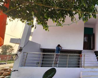 Hotel O Blue Rose - Sītāpur - Building