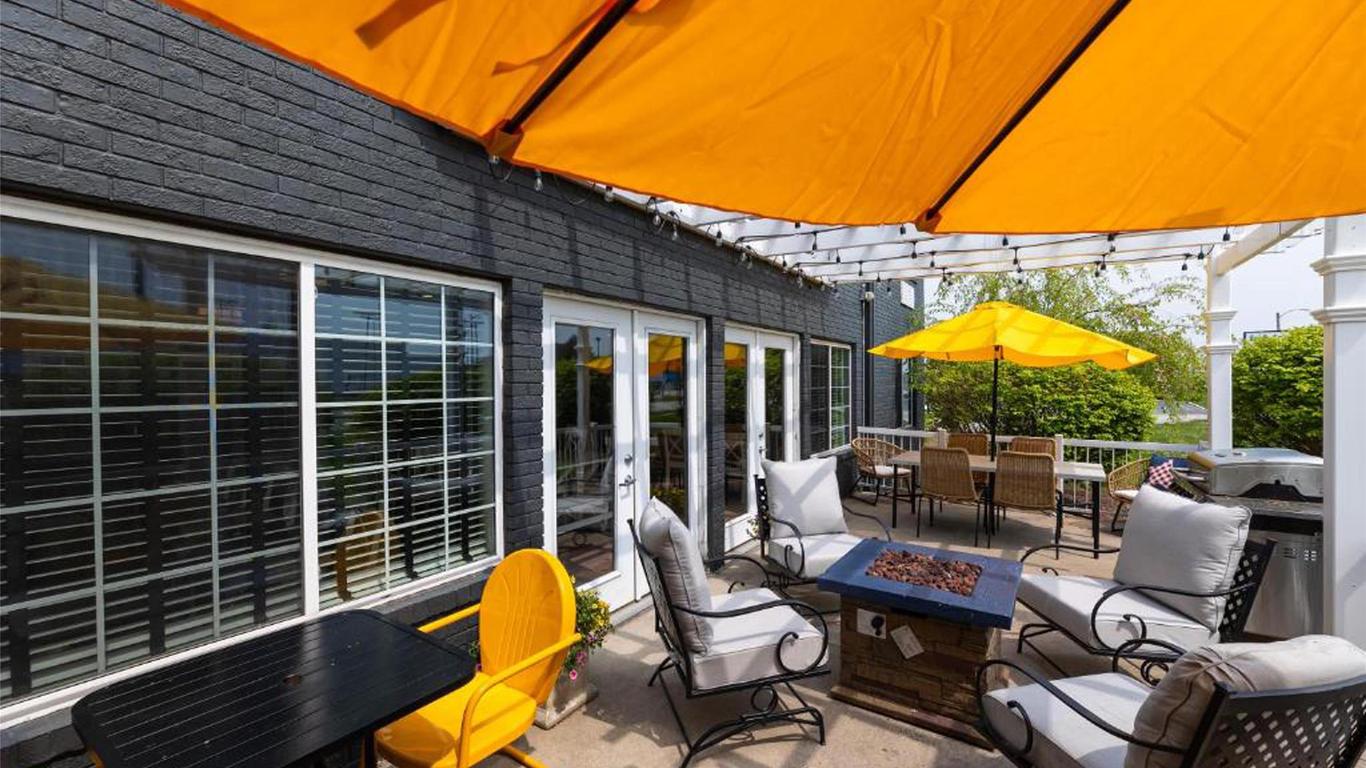 Harbor Town Inn, BW Signature Collection