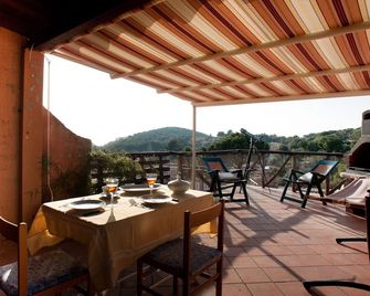 Villa with terrace 400 meters from the sea-Sardinia - Geremèas - Balcone