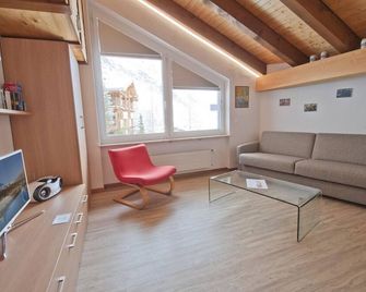 Haus Bodmen A, Studio Riffelsee - Zermatt - Obývací pokoj
