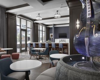 Hampton Inn & Suites Austin @ The University/Capitol - אוסטין - טרקלין