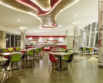 巴東宜必思酒店 - 巴東 - 餐廳